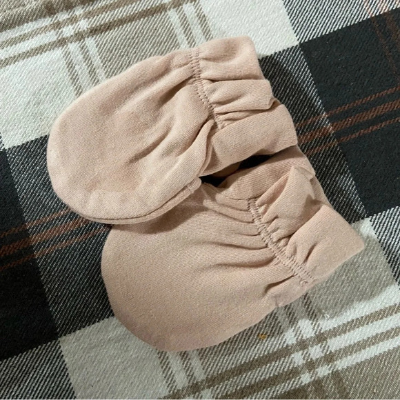 Organic Goumi Baby Mitts, Anti-Scratch 0-3mth Mittens Soft Stay-On Mitts NEW - Picture 8 of 8